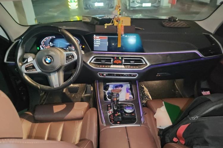 Used BMW X5 2022 xDrive30i M Sport Package Center Console