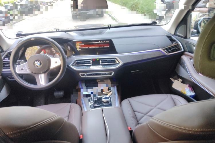 Used BMW X5 2022 xDrive 30Li M Sport Package Center Console