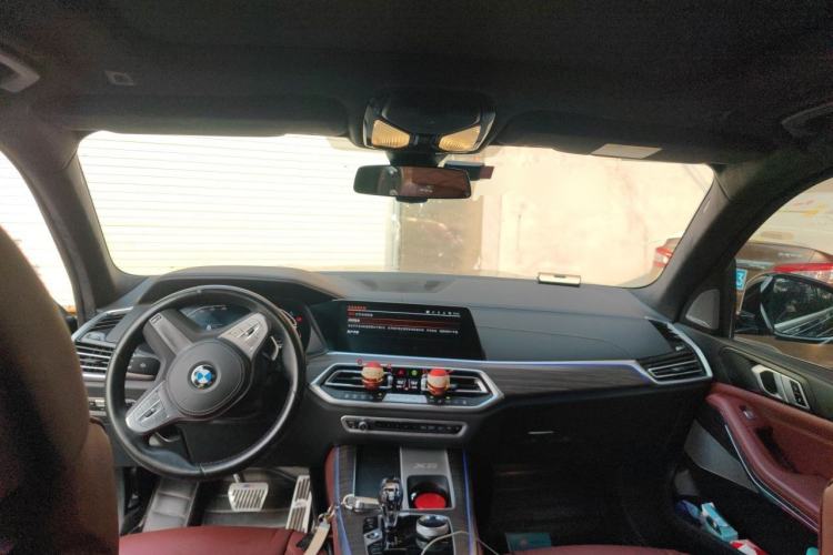 Used BMW X5 2022 xDrive 40Li M Sport Package Center Console