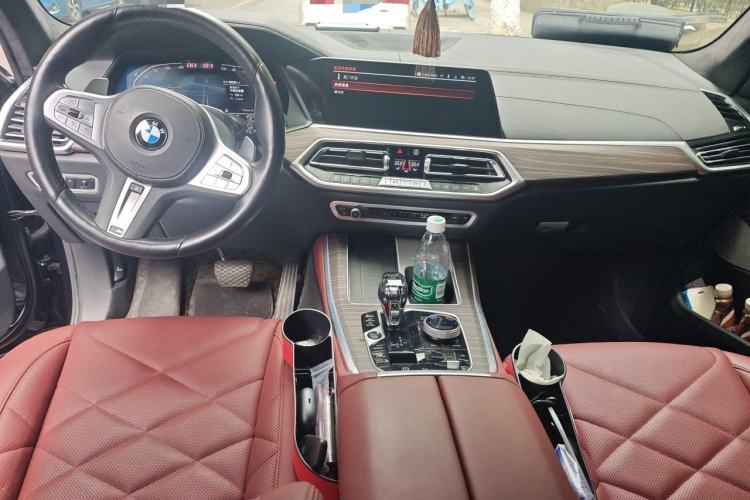 Used BMW X5 2022 Restyled xDrive 40Li Luxury Edition M Sport Package Center Console