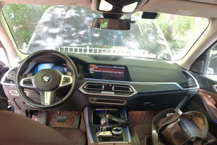 Used BMW X5 2022 xDrive40i M Sport Package Center Console