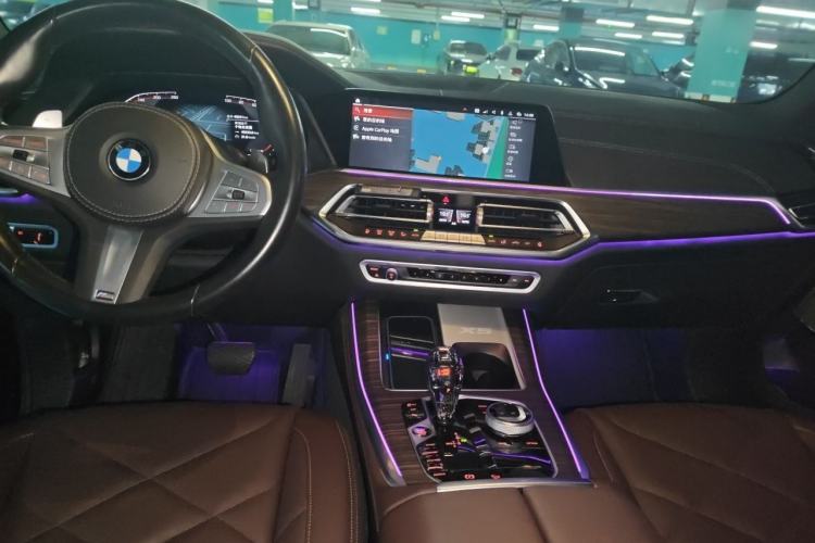 Used BMW X5 2022 xDrive 40Li M Sport Package Center Console