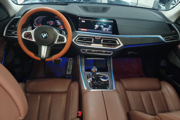 Used BMW X5 2022 xDrive40i Luxury Edition M Sport Package Center Console