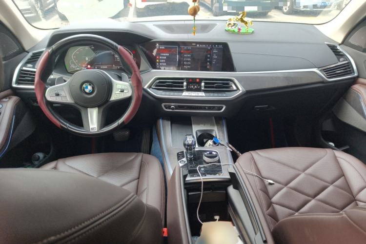 Used BMW X5 2022 Restyled xDrive 30Li M Sport Package Center Console