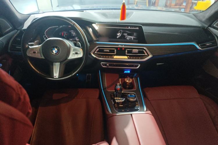 Used BMW X5 2022 xDrive 40Li M Sport Package Center Console