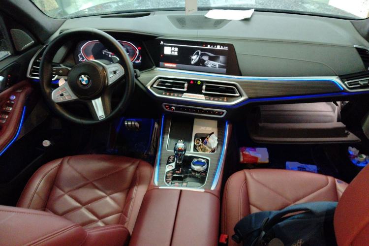 Used BMW X5 2022 Restyled xDrive 40Li M Sport Package Center Console