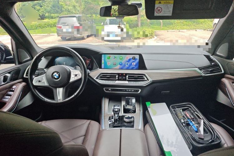 Used BMW X5 2022 Restyled xDrive 40Li M Sport Package Center Console