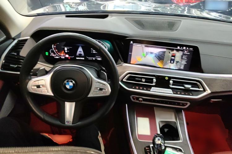 Used BMW X5 2022 Restyled xDrive 30Li Luxury Version M Sport Package Center Console