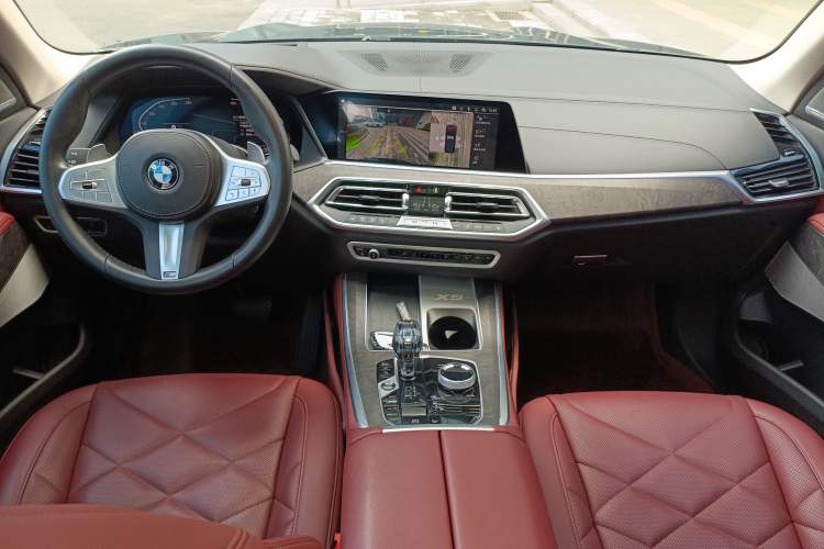 Used BMW X5 2022 Restyled xDrive 30Li Luxury Version M Sport Package Center Console