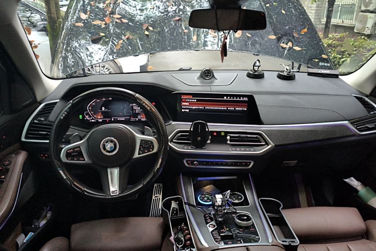 Used BMW X5 2022 xDrive40i M Sport Package Center Console