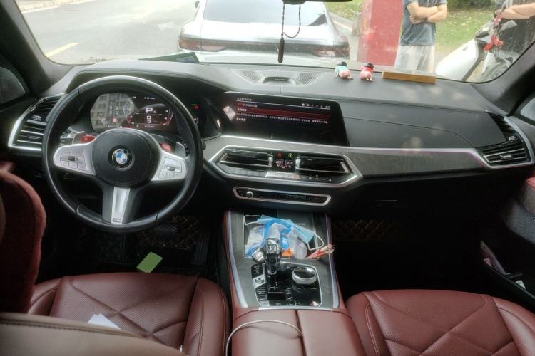 Used BMW X5 2022 xDrive 40Li M Sport Package Center Console