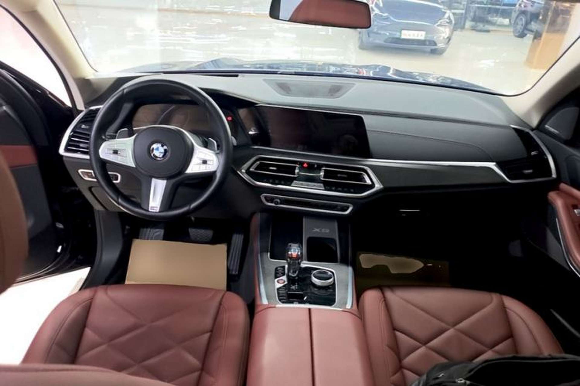 Used BMW X5 2022 Restyled xDrive 30Li Luxury Version M Sport Package Center Console