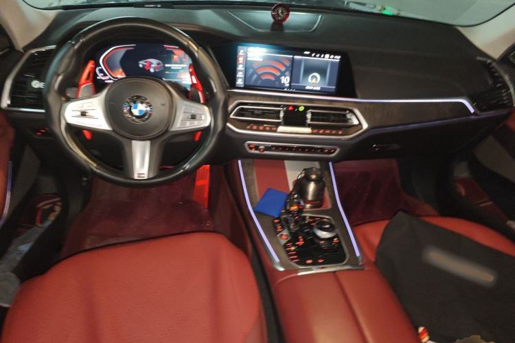 Used BMW X5 2022 xDrive 30Li M Sport Package Center Console