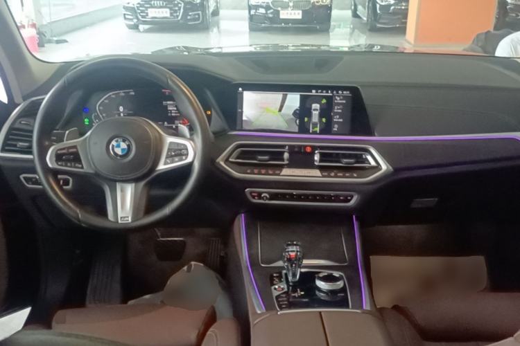 Used BMW X5 2022 xDrive30i M Sport Package Center Console