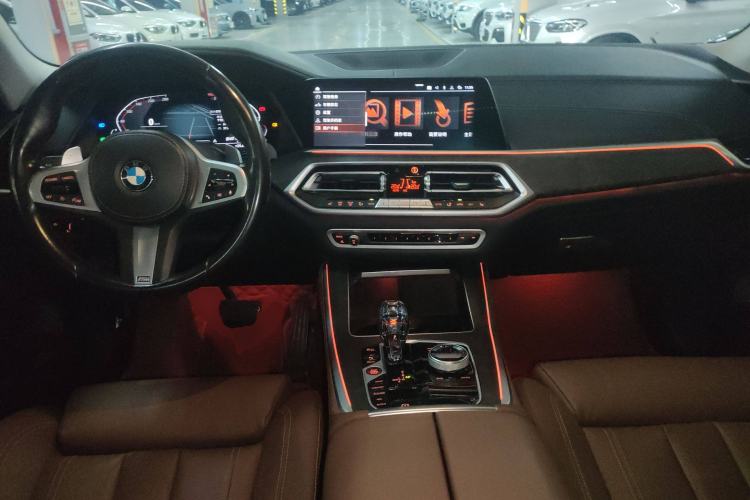 Used BMW X5 2022 xDrive30i M Sport Package Center Console