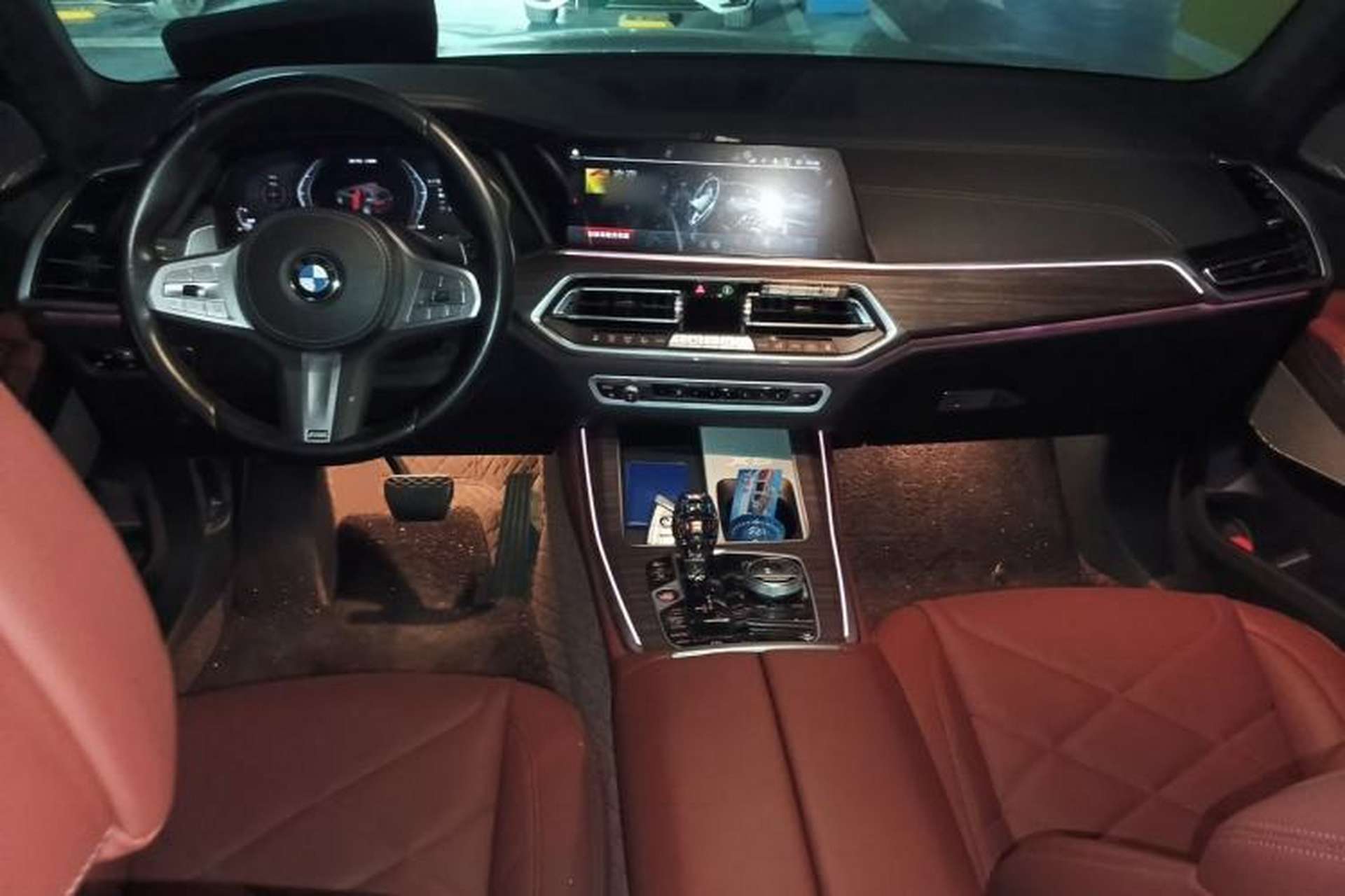 Used BMW X5 2022 Restyled xDrive 40Li M Sport Package Center Console