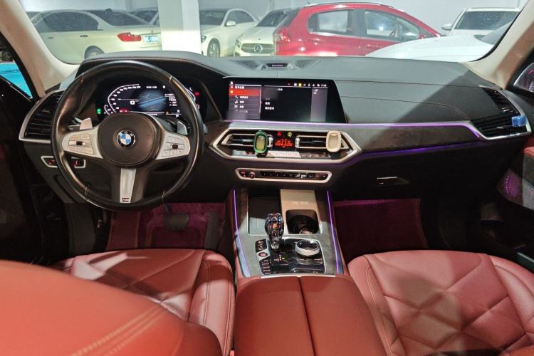 Used BMW X5 2022 Restyled xDrive 30Li Luxury Version M Sport Package Center Console