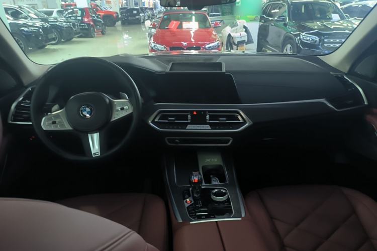 Used BMW X5 2022 Restyled xDrive 30Li M Sport Package Center Console