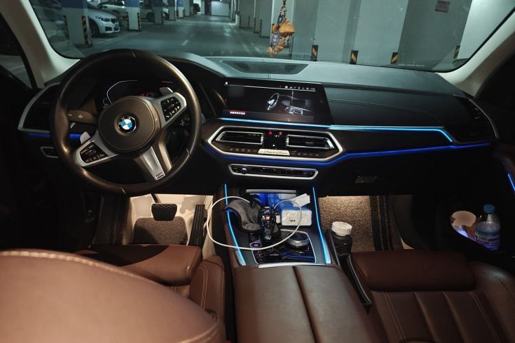 Used BMW X5 2022 xDrive30i M Sport Package Center Console