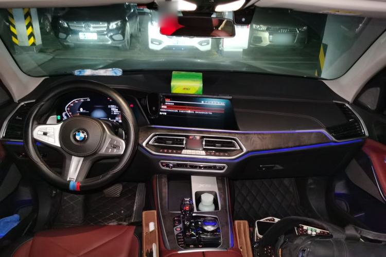 Used BMW X5 2022 xDrive 30Li M Sport Package Center Console