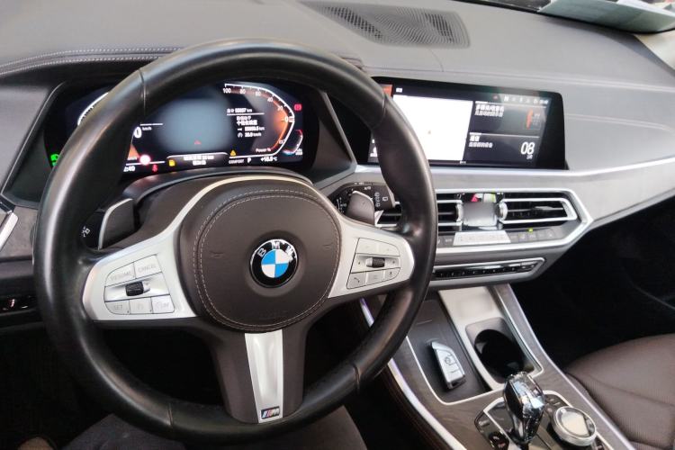 Used BMW X5 2022 Restyled xDrive 30Li M Sport Package Center Console