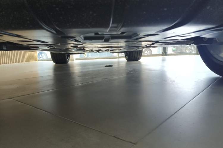 Used BMW X5 2022 Restyled xDrive 40Li M Sport Package Chassis Front