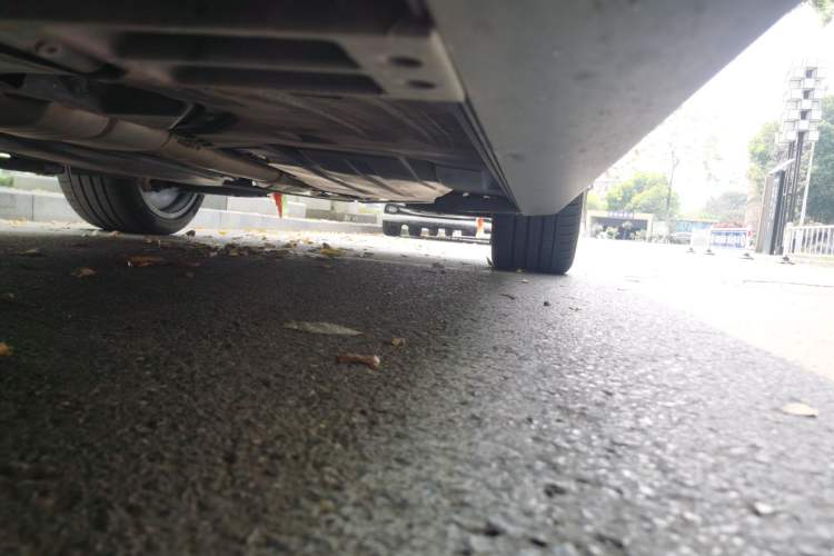 Used BMW X5 2022 xDrive 40Li M Sport Package Chassis Front Left