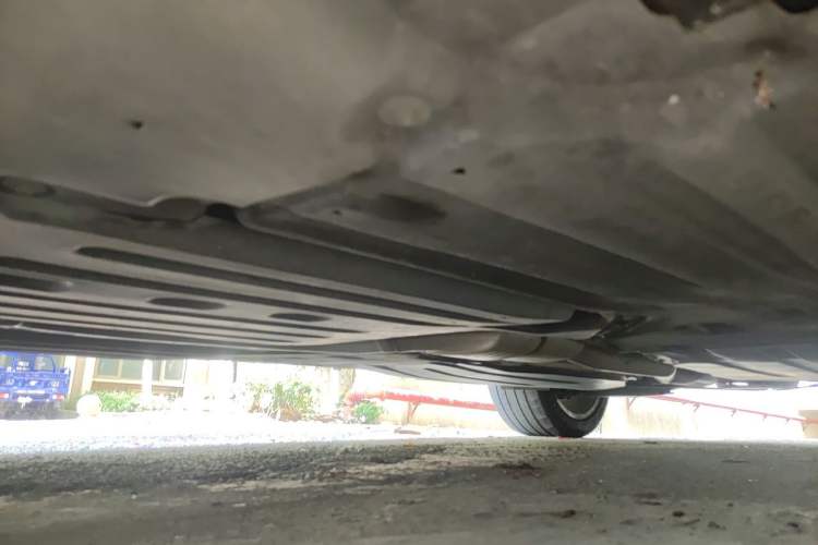 Used BMW X5 2022 xDrive 30Li Luxury M Sport Package Chassis Front Left