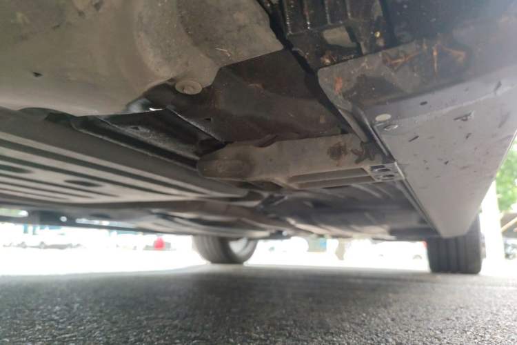 Used BMW X5 2022 xDrive 40Li Luxury Edition M Sport Package Chassis Front Left
