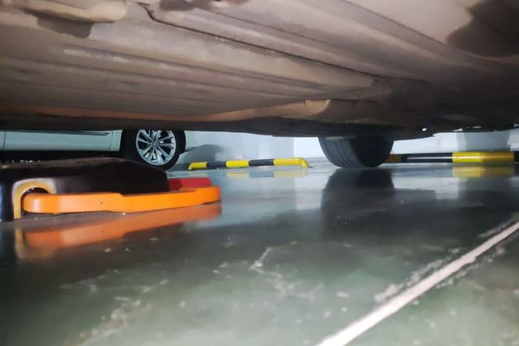 Used BMW X5 2022 xDrive 40Li M Sport Package Chassis Front Left