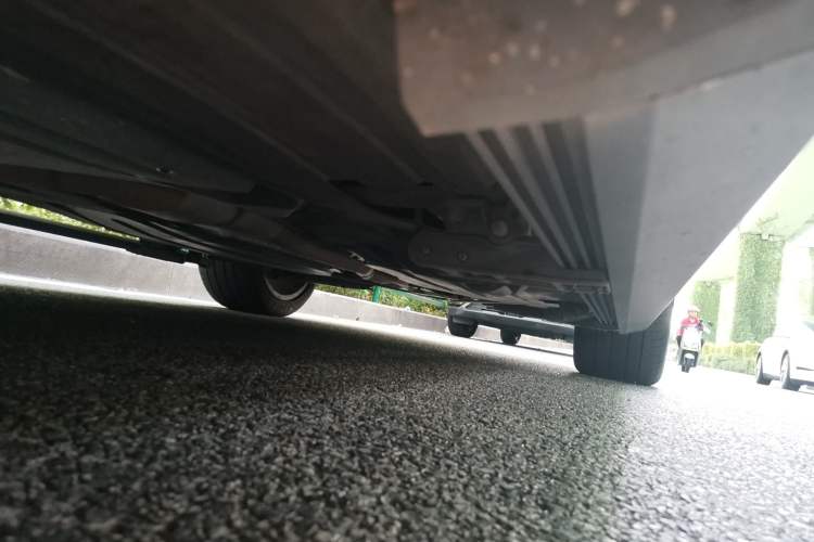Used BMW X5 2022 xDrive 30Li Luxury M Sport Package Chassis Front Left