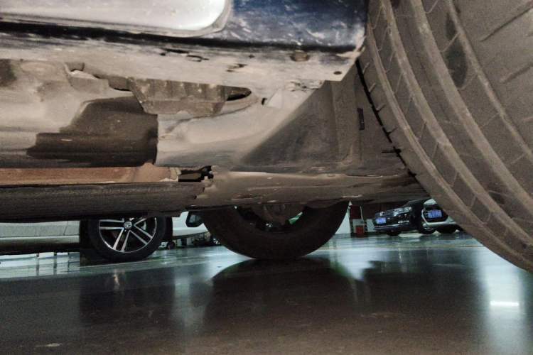 Used BMW X5 2022 xDrive 30Li M Sport Package Chassis Front Right