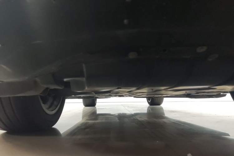 Used BMW X5 2022 xDrive 30Li Luxury M Sport Package Chassis Front Right