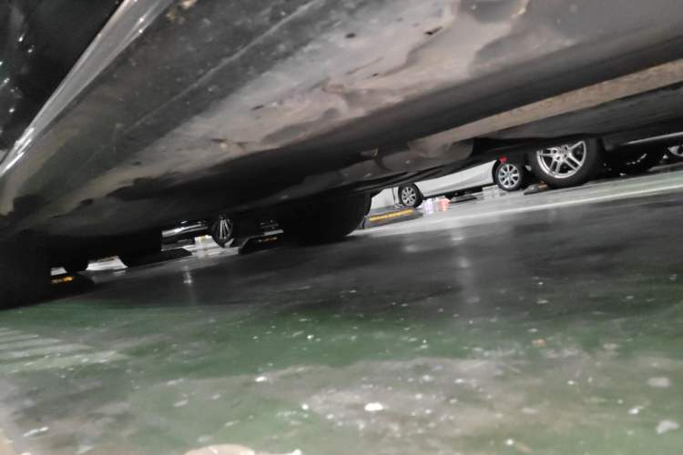 Used BMW X5 2022 xDrive 30Li Luxury M Sport Package Chassis Front Right