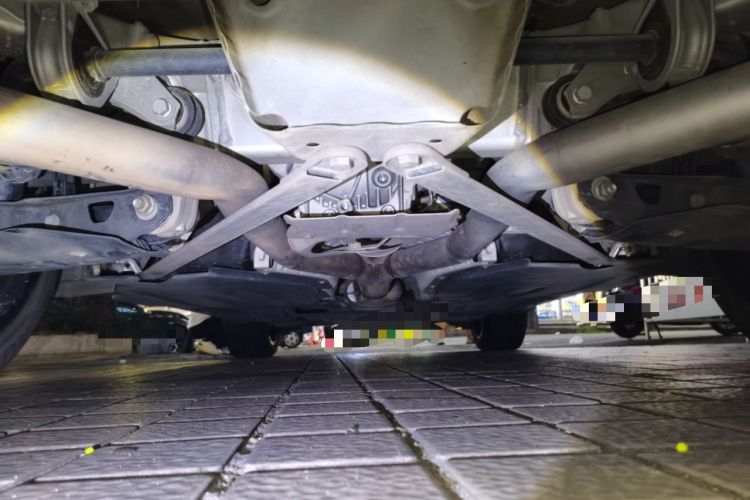 Used BMW X5 2022 xDrive 40Li M Sport Package Chassis Rear