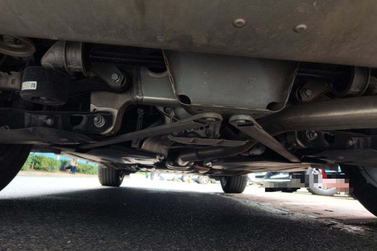 Used BMW X5 2022 xDrive 30Li Luxury M Sport Package Chassis Rear