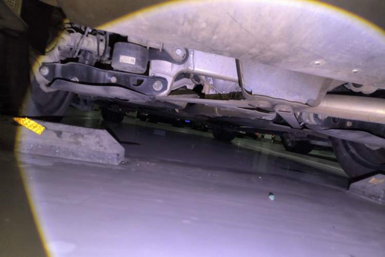 Used BMW X5 2022 xDrive 30Li M Sport Package Chassis Rear