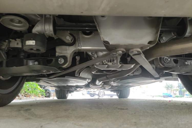 Used BMW X5 2022 xDrive 30Li Luxury M Sport Package Chassis Rear