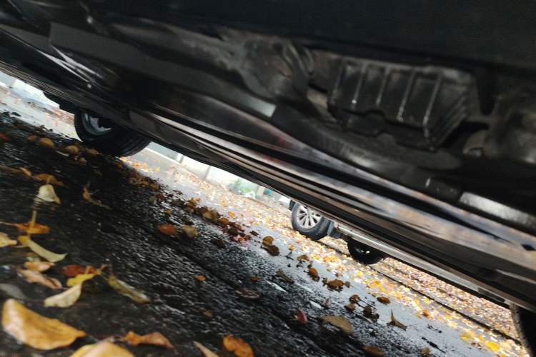 Used BMW X5 2022 xDrive 30Li Luxury M Sport Package Chassis Rear Left