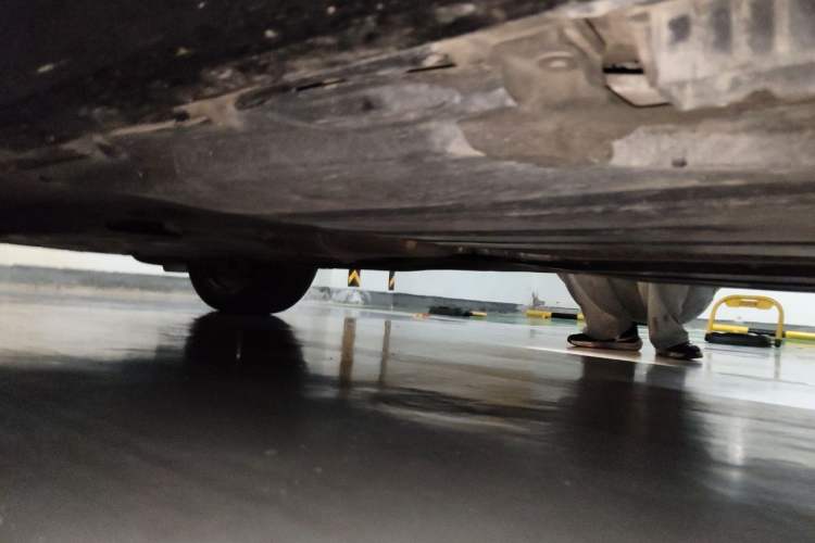 Used BMW X5 2022 xDrive 40Li M Sport Package Chassis Rear Left