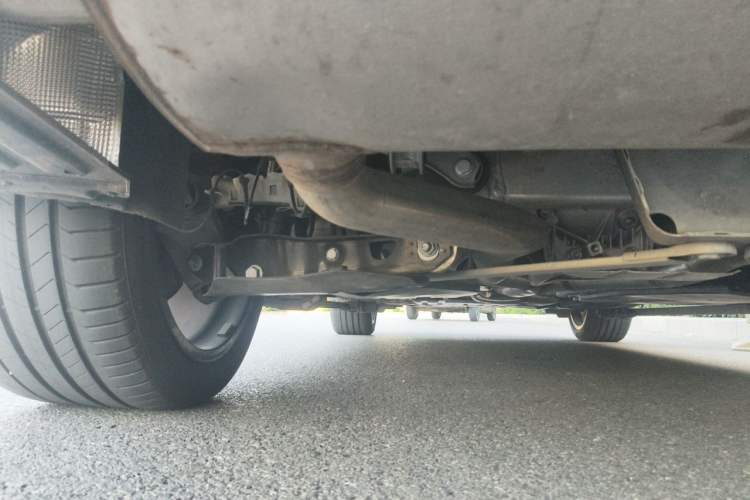 Used BMW X5 2022 xDrive 40Li M Sport Package Chassis Rear Left