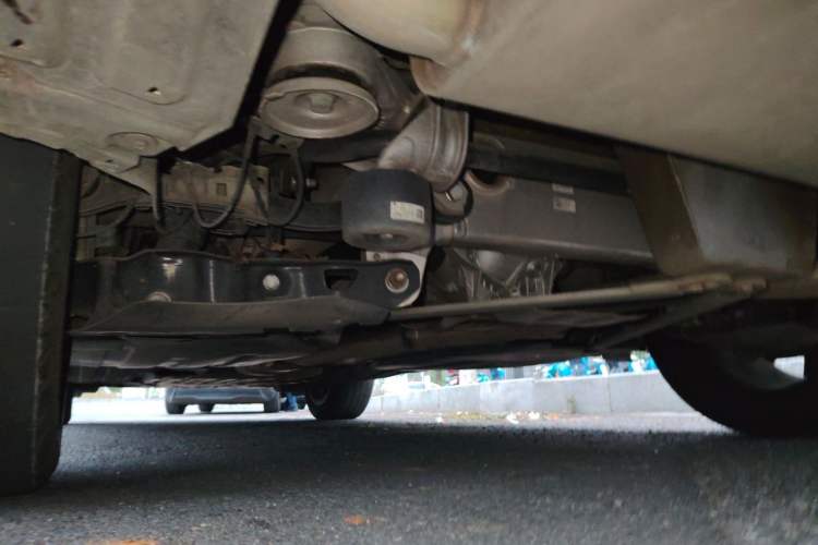 Used BMW X5 2022 xDrive 30Li Luxury M Sport Package Chassis Rear Left