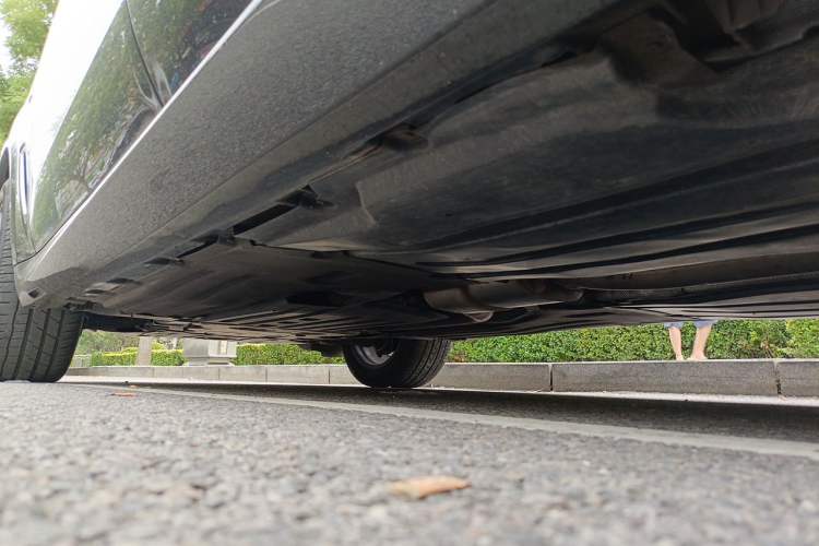 Used BMW X5 2022 xDrive 30Li Luxury M Sport Package Chassis Rear Left