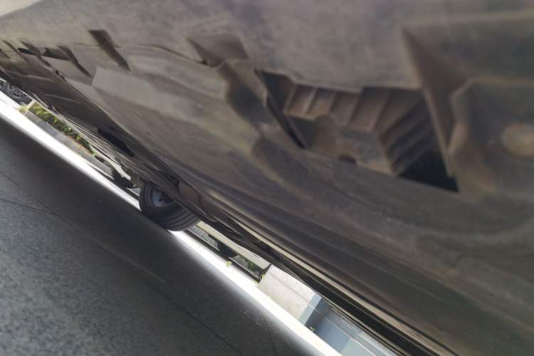 Used BMW X5 2022 xDrive 40Li M Sport Package Chassis Rear Left