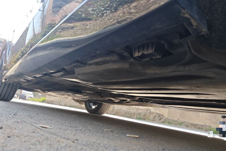 Used BMW X5 2022 xDrive 40Li M Sport Package Chassis Rear Left