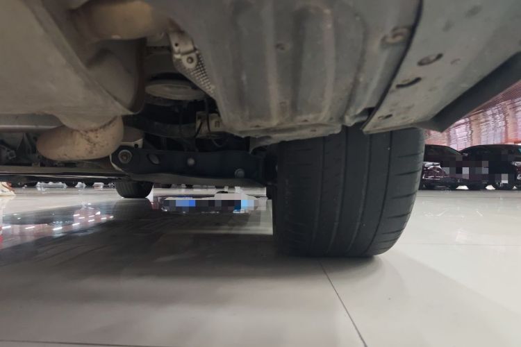 Used BMW X5 2022 xDrive 30Li Luxury M Sport Package Chassis Rear Right