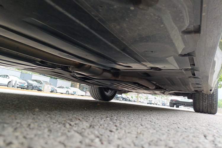 Used BMW X5 2022 xDrive 30Li Luxury M Sport Package Chassis Rear Right
