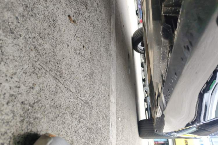 Used BMW X5 2022 xDrive 40Li Luxury Edition M Sport Package Chassis Rear Right