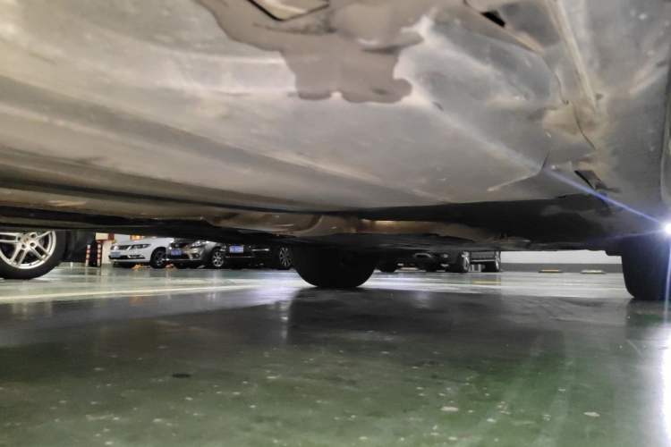 Used BMW X5 2022 xDrive 30Li Luxury M Sport Package Chassis Rear Right