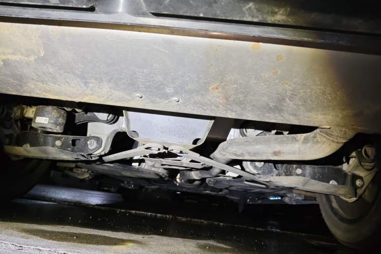 Used BMW X5 2022 Restyled xDrive 30Li Luxury Version M Sport Package Chassis Rear